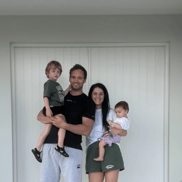 <div><br></div>fa_star_fafa_star_fafa_star_fafa_star_fafa_star_fa
<div>Daisy & Tyrone</div>